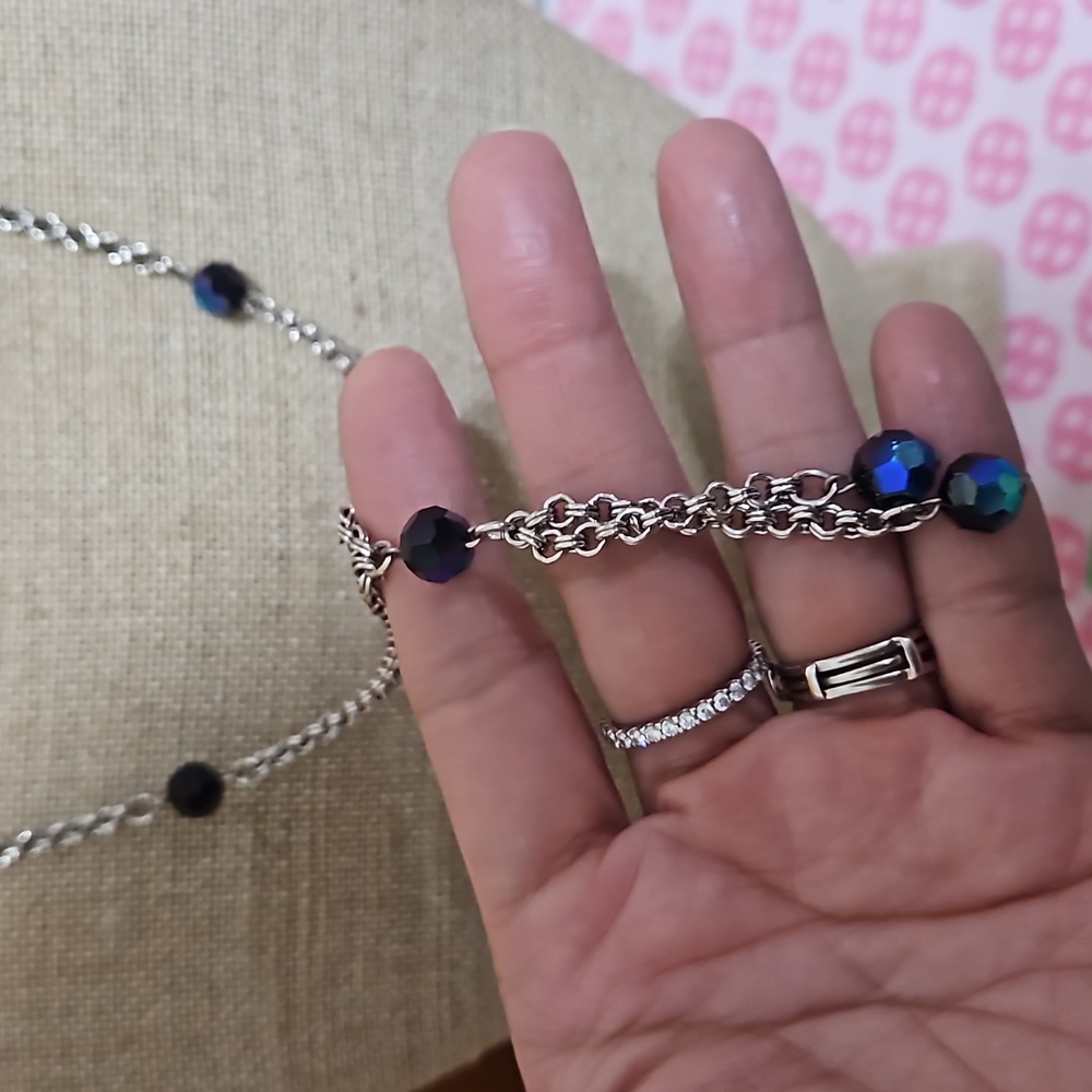Vintage Celebrity signed necklace & earrings